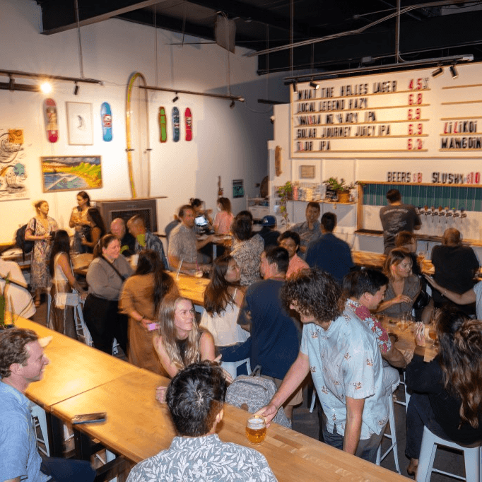Howzit Brewing in Kakaʻako